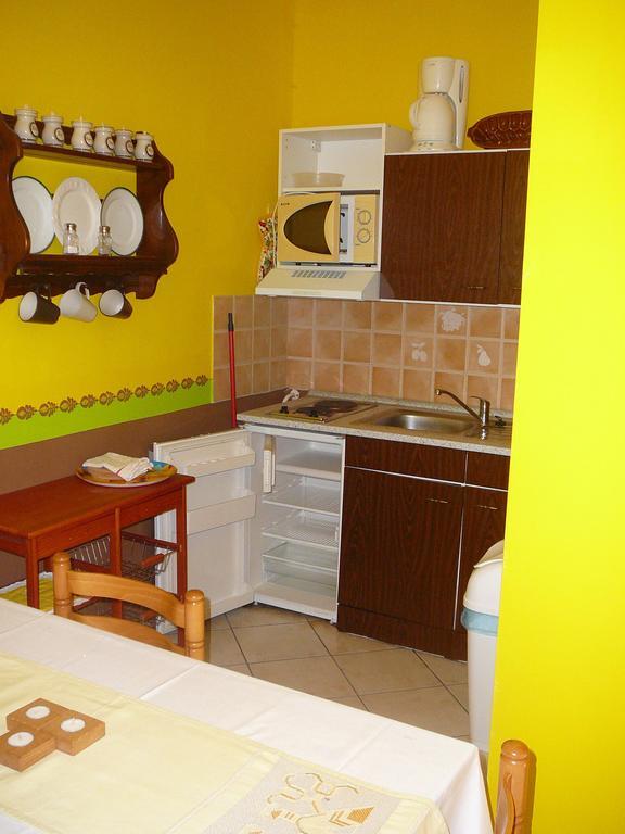 La Ferme De Sissi Smrzice Quarto foto