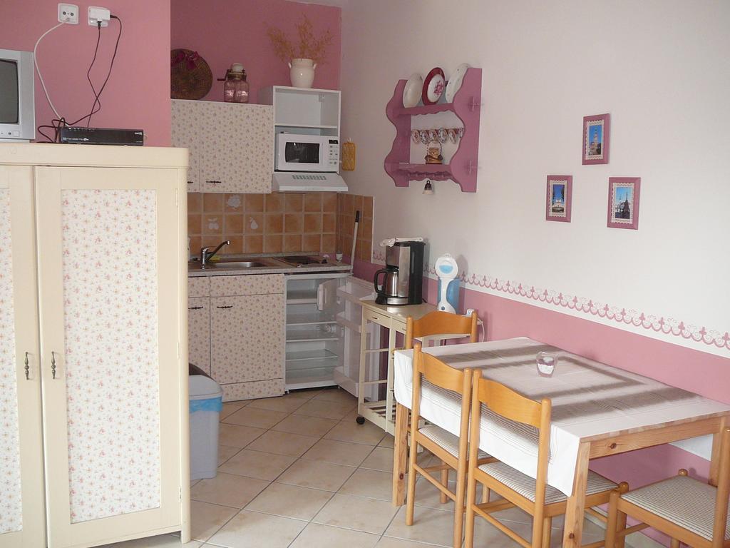 La Ferme De Sissi Smrzice Quarto foto